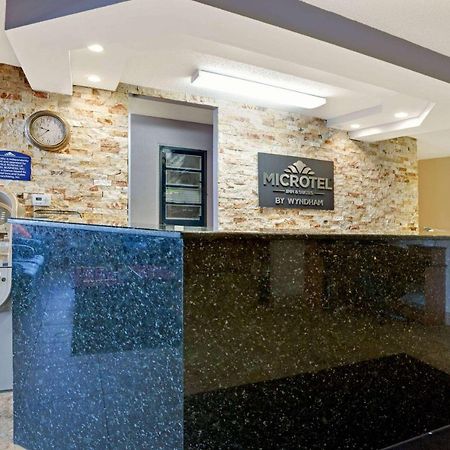 Microtel Inn & Suites By Wyndham Detroit Roseville Esterno foto